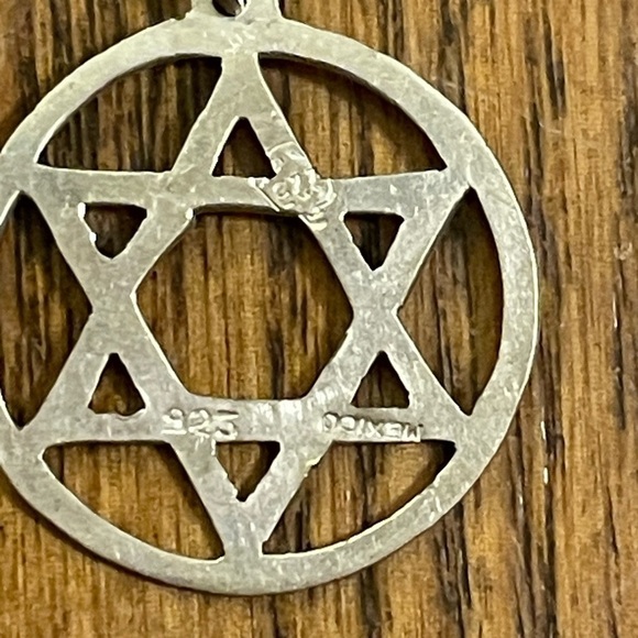 NWOT Sterling Silver Star of David Pendant - Picture 2 of 5
